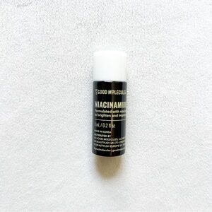 Good Molecules Niacinamide Serum